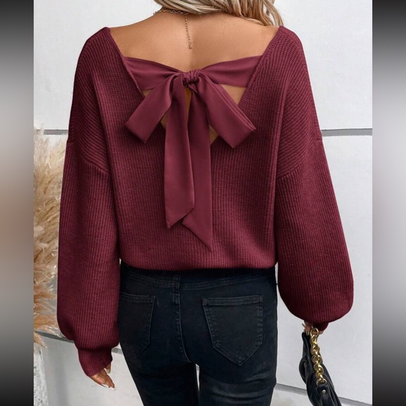 Cozy tie back V neck sweater top - Picture 4 of 16